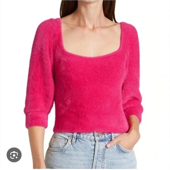FREE PEOPLE | Moonbeam Cropped Pullover Soft Fuzzy Pink Sweater sz MEDIUM - Picture 2 of 6